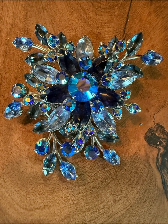 Jewelry - Blue Crystal Floral Statement Brooch